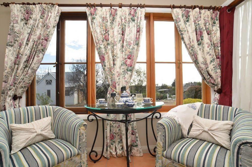 Mulberry Cottage Unique B&B Accommodation Richmond Extérieur photo